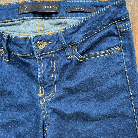 GUESS Crop Mid jeans size 27 - Picture 5 of 9